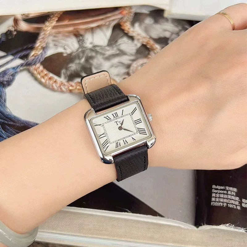 Retro square small square watch, belt, simple and elegant design, genuine leather