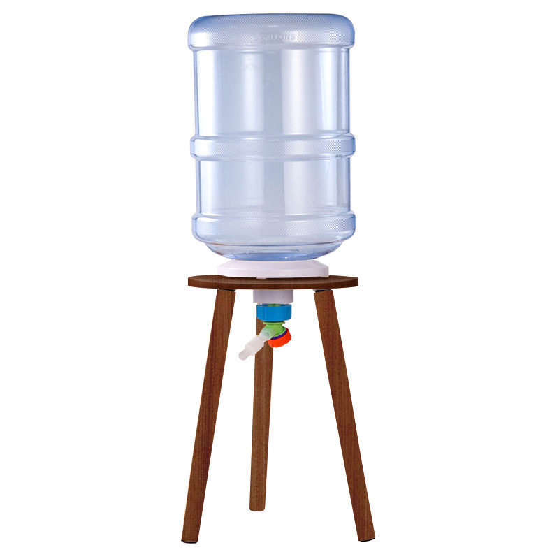 Conjunto completo para criação de peixes (balde azul claro 15 litros + suporte de madeira de nogueira preta + bica de água + tubo)