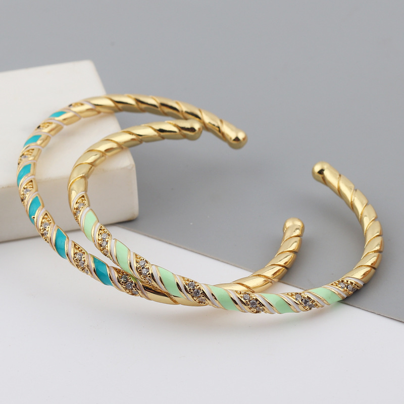 Fashion Waves Copper Bangle Inlay Zircon Copper Bracelets