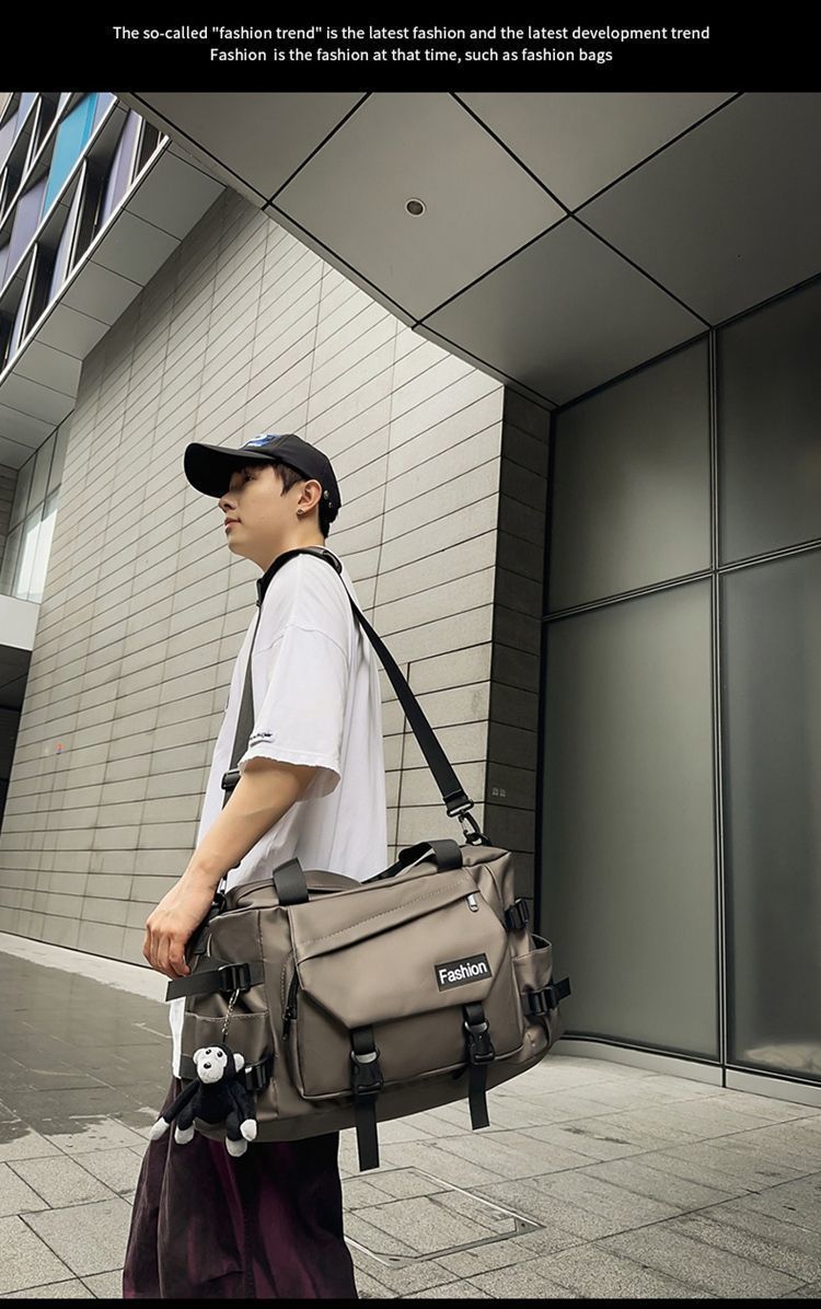 Travel bag with wet/dry separation, large capacity