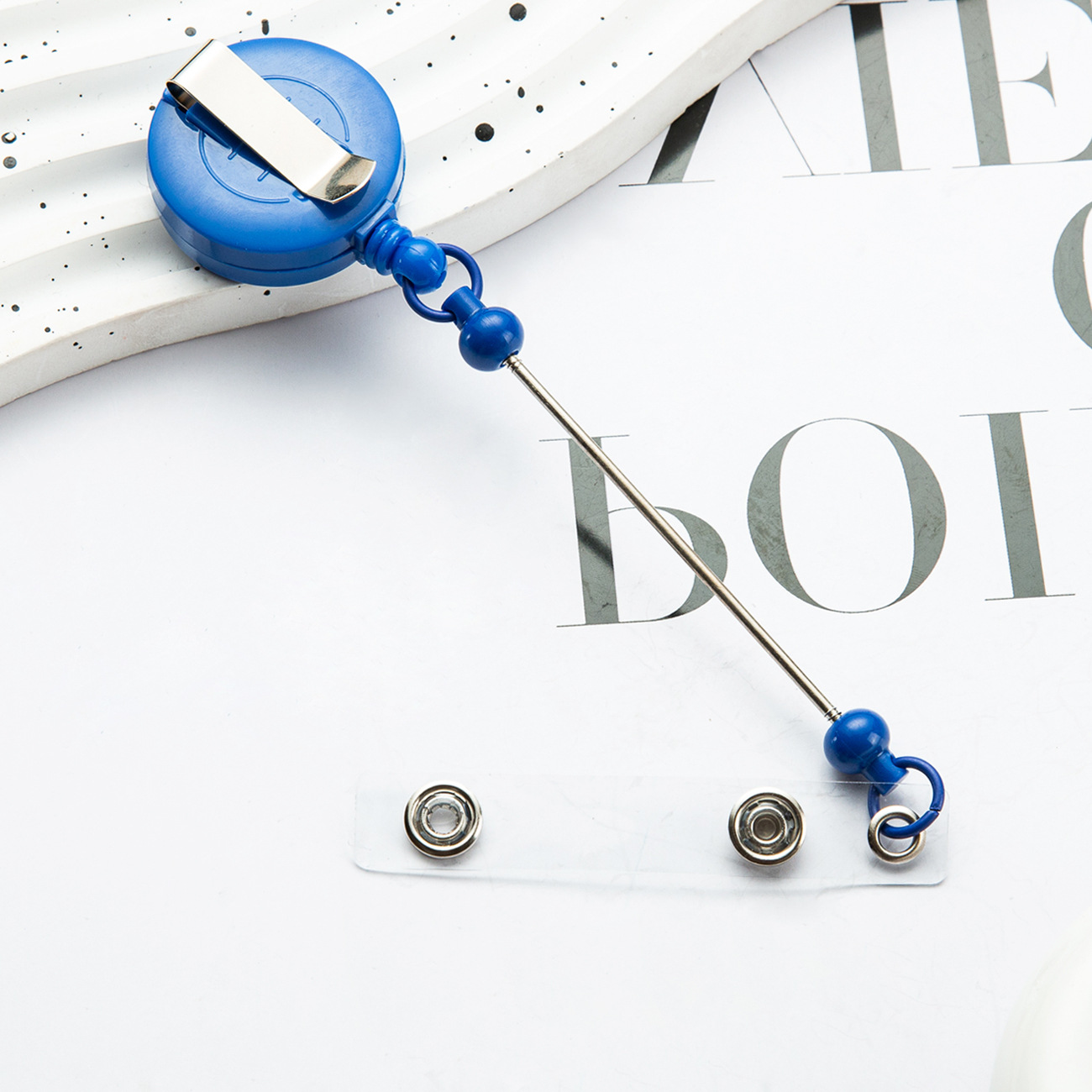 Titular de la tarjeta retráctil hebilla fácil de tirar DIY cuentas llavero hebilla retráctil Enfermera Insignia certificado fácil de tirar hebilla de cable