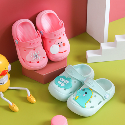 Children's Slippers Summer Indoor Anti-Slip Soft Sole Baby Children's Hole Shoes Head Covered Infants and Toddlers Girls Home Slippers
