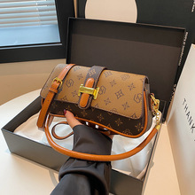 �������а���Ů�¿�W�t����r�аٴ���ֵ�μ���͹��ϻ�б���