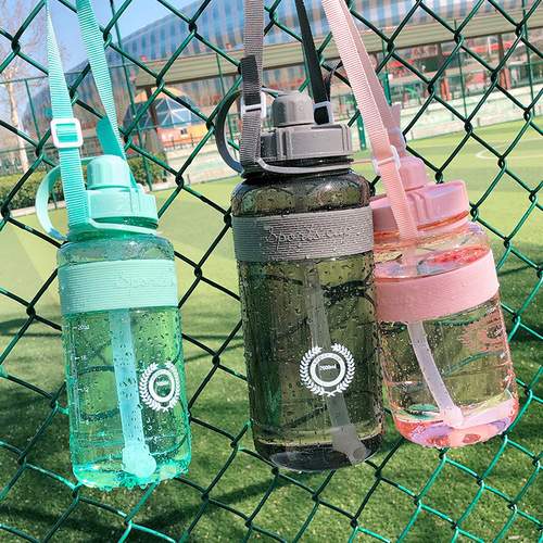 2000ML Large Capacity Straw Water Bottle, Suitable for Men and Women, Students, Plastic Cups, Wholesale, Outdoor Sports, Portable