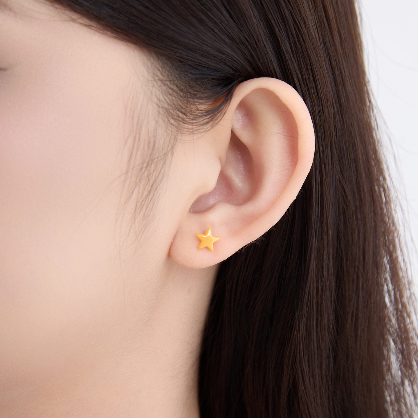Aretes de Cerámica con Diseño de Estrella y Luna para Uso Diario