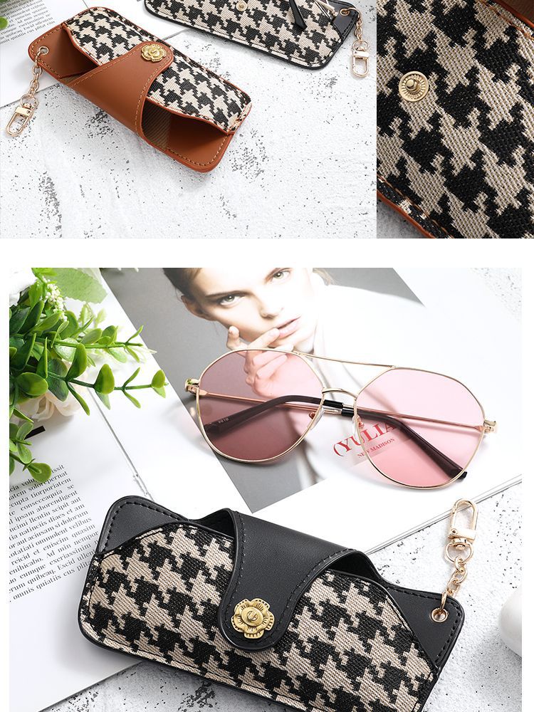 Classical Color Block Pu Leather Unisex Glasses Pouch display picture 1