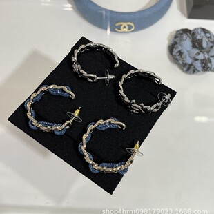 25P�߼��͹�ţ��C�Ͷ�Ȧ�r�ж��hŮ����OӋ��С�����Ƥ