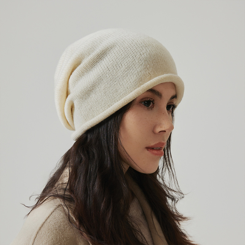 Sombrero frío de lana pura 100% para mujer, sombrero de pila, sombrero de punto de alta calidad, sombrero de lana de tendencia cálida de todo fósforo al por mayor