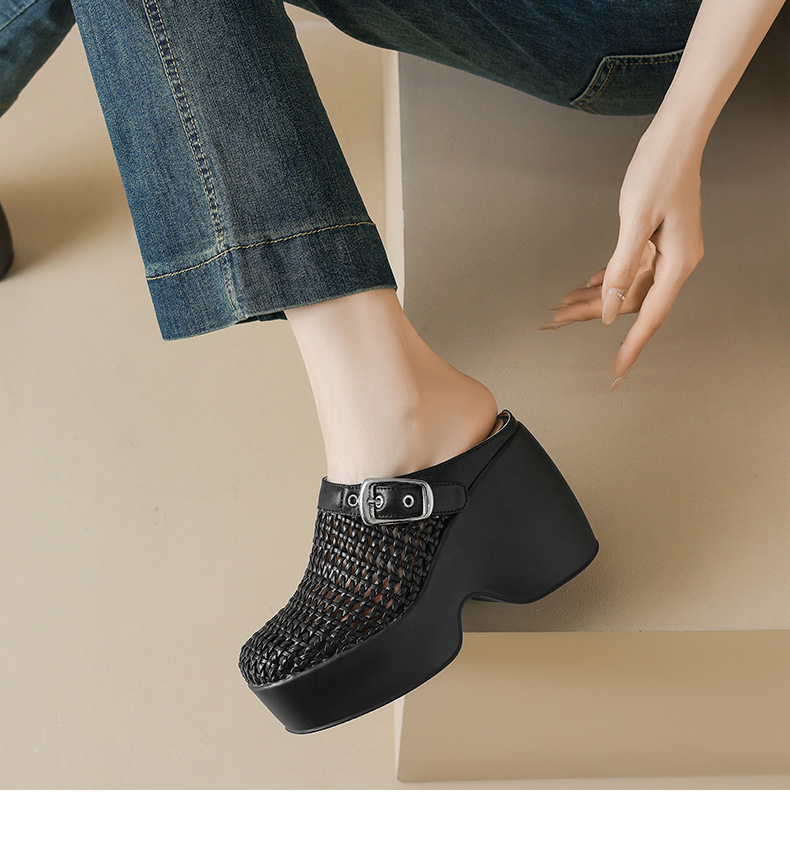 Dép sandal nữ đế xuồng cao gót 11 cm, kiểu mule khoét lỗ, gót wedge La Mã — đen, bạc chi tiết 15