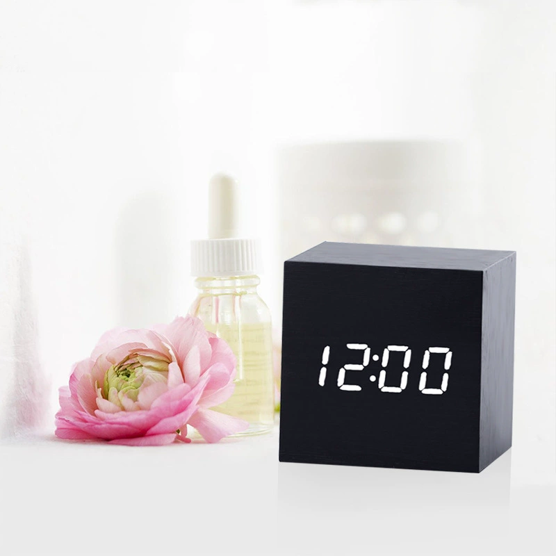 [Зеркальные деревянные часы со светодиодом, тихий электронный будильник с управлением временем, оригинальный подарок, для студентов за пределамиAmazon]
