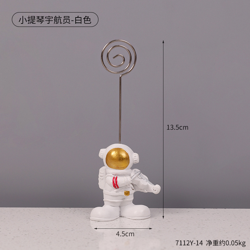 Creative three-dimensional mini astronaut spaceman business card holder desktop photo holder desktop small ornaments resin crafts