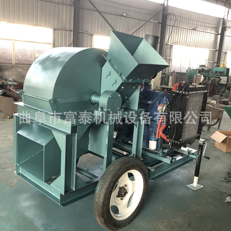 厂家销售800型木材粉碎机 废旧木板削片机 大中小型木材粉碎机