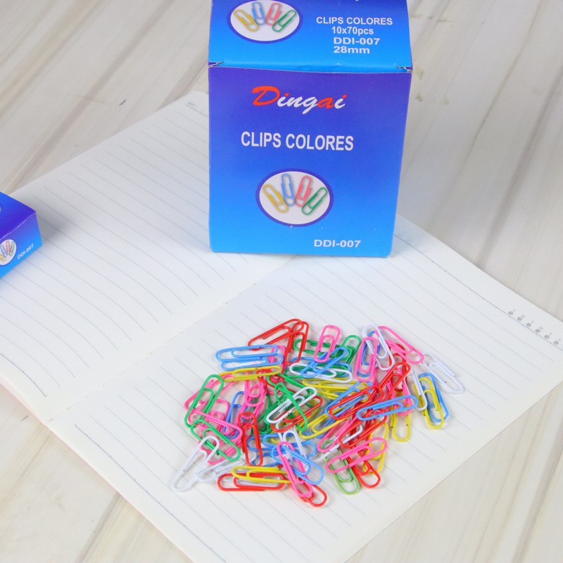 Cubierta de papel de color personalizado, papelería de oficina, clip de plástico de color, aguja de almacenamiento de color, caja de 70 piezas