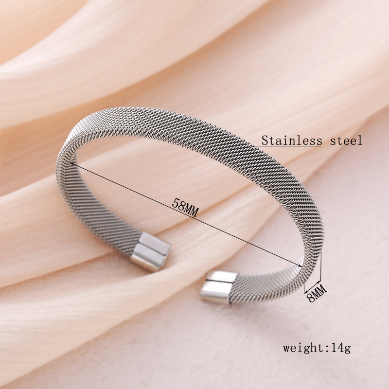 Ins Style Simple Style C Shape Solid Color Stainless Steel Plating Cuff Bracelets display picture 2