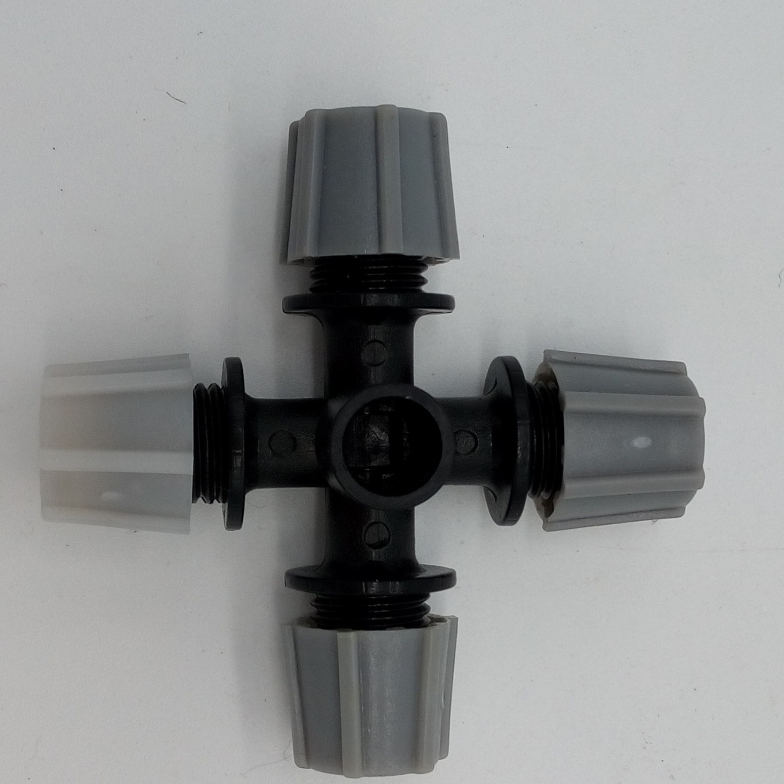 厂家直销大棚喷灌温室十字自动旋转雾化微喷头园艺喷头多规格可选