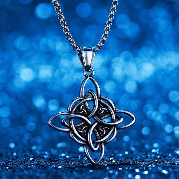 Nordic Europe and the United States Viking Celtic knot men's necklace jewelry high-end sense of personality retro cross-border snake bone necklace