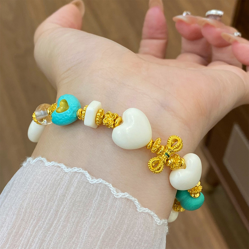 小红书爆款金刚杵屁桃爱心松石手链女串珠珠子小众设计感百搭手饰|undefined