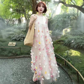 无袖挂脖连衣裙女春夏新款蕾英俊仙气立体花朵晨袍海边绝美长裙子