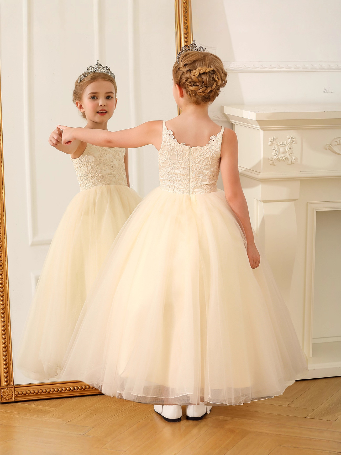 Comercio exterior transfronterizo Vestido de boda para niños europeos y americanos Vestido de niña de flores de encaje Rendimiento anfitrión cumpleaños Sling vestido esponjoso para mujeres