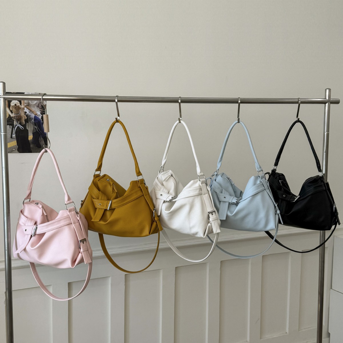 Bolsa de cubo de gran capacidad de sensación cotidiana texturas retrógradas mochila de hombro de viaje de moda bolsa de mano casual image 3