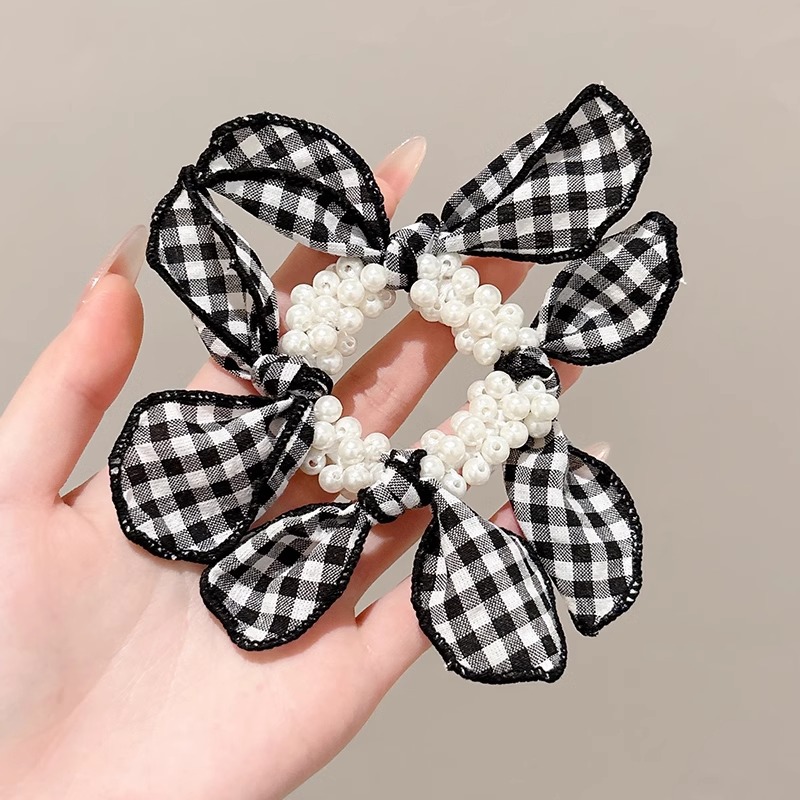 Coreano de alta calidad tela rayada perla anillo de cabello para mujeres 2025 nuevo simple cuerdas de cabello de banda de goma de cuadrillas