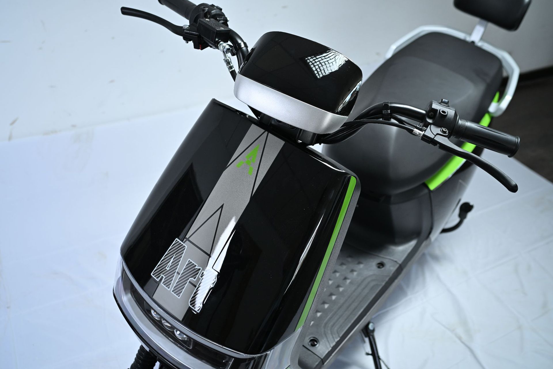 Cross-Border Best-Selling Affordable Electric Bicycles, Eu Compliant Electric Motorcycles, Adult-Specific Electric Bicycles