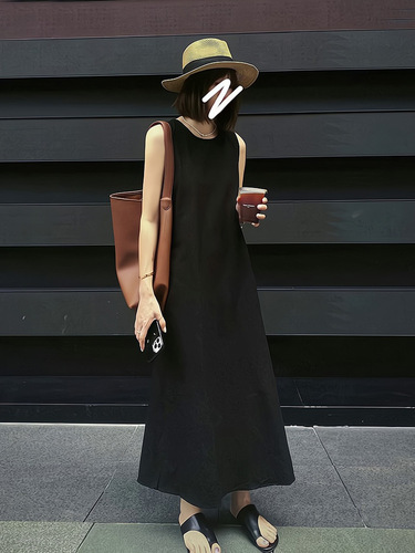 French Audrey Hepburn-style elegant long dress for women, summer unique and distinctive black backless sleeveless bustier dress