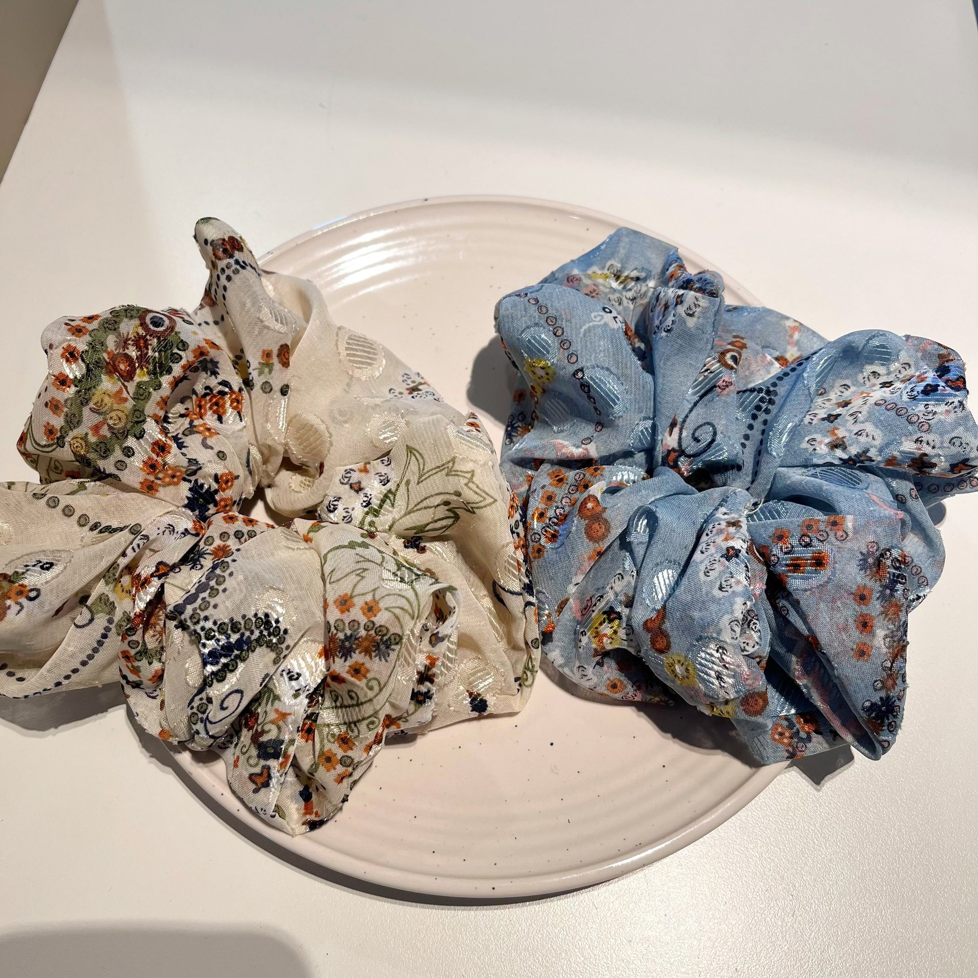 Mori tela vintage hilo salchicha anillo primavera y verano francés elegante 2023 nueva playa señora pintura al óleo estilo de impresión accesorios para el cabello