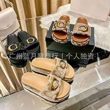 ��ʽ�L�⴩�߼��к�����߽��ٿ�ŮЬ2025�ٴ����Ƥ���������