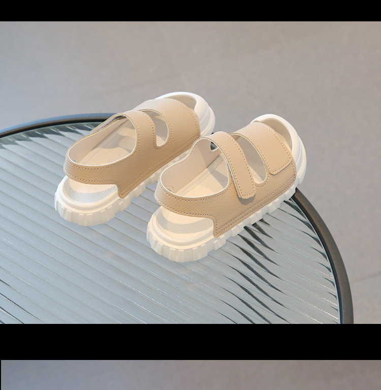Koreanische Version von Freizeitsandalen mit dicken Sohlen für große Kinder, Jungen und Mädchen, Strandschuhe, Sommerneuheit 2023_voghion.com