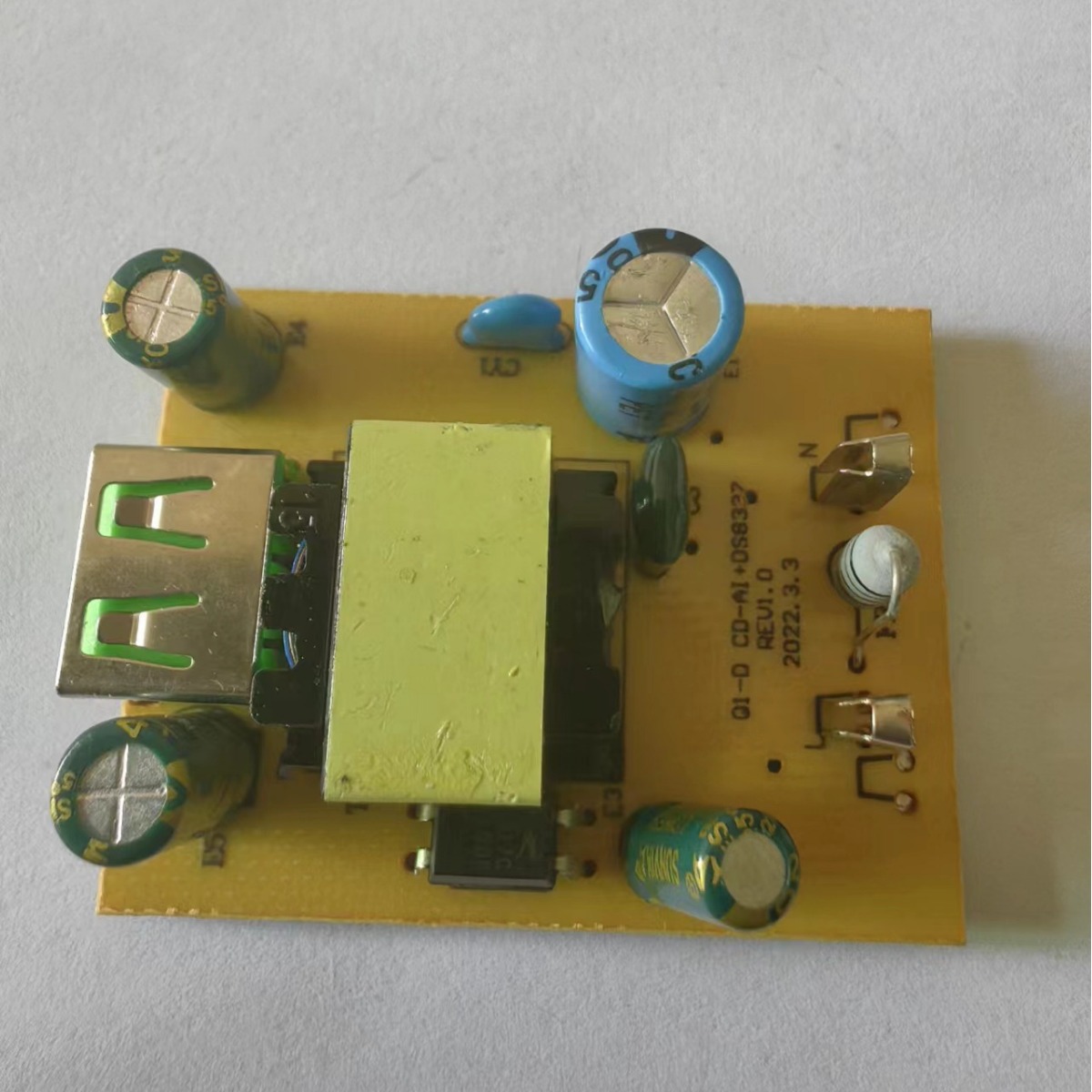 5V3A充电器机板5V3A9V2.2A12V1.5A USB手机充电器线路板