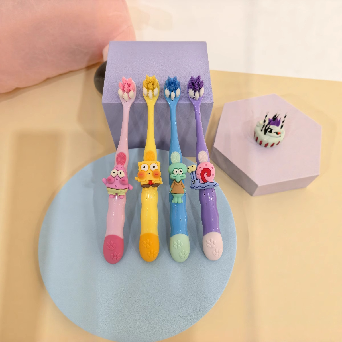 Children's Toothbrush with Soft Bristles, Small Head, Cute Cartoon Baby Ice Cream, Same Style as Spongebob during Tooth Replacement Period, Kuromi