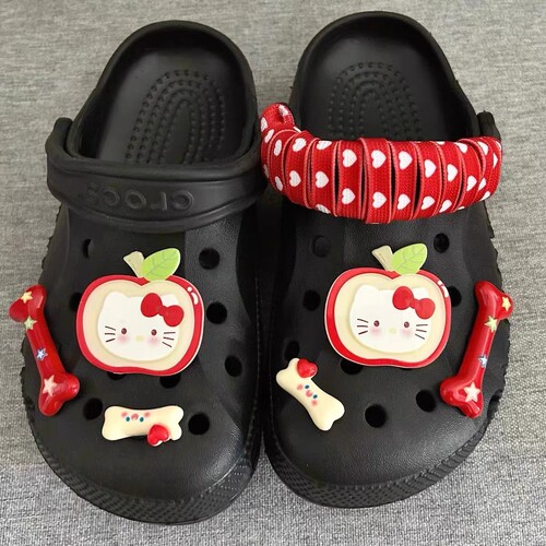 Hot Hawaiian Hello Kitty hole shoes buckle cartoon cute diy detachable shoe pattern decorative slippers beach