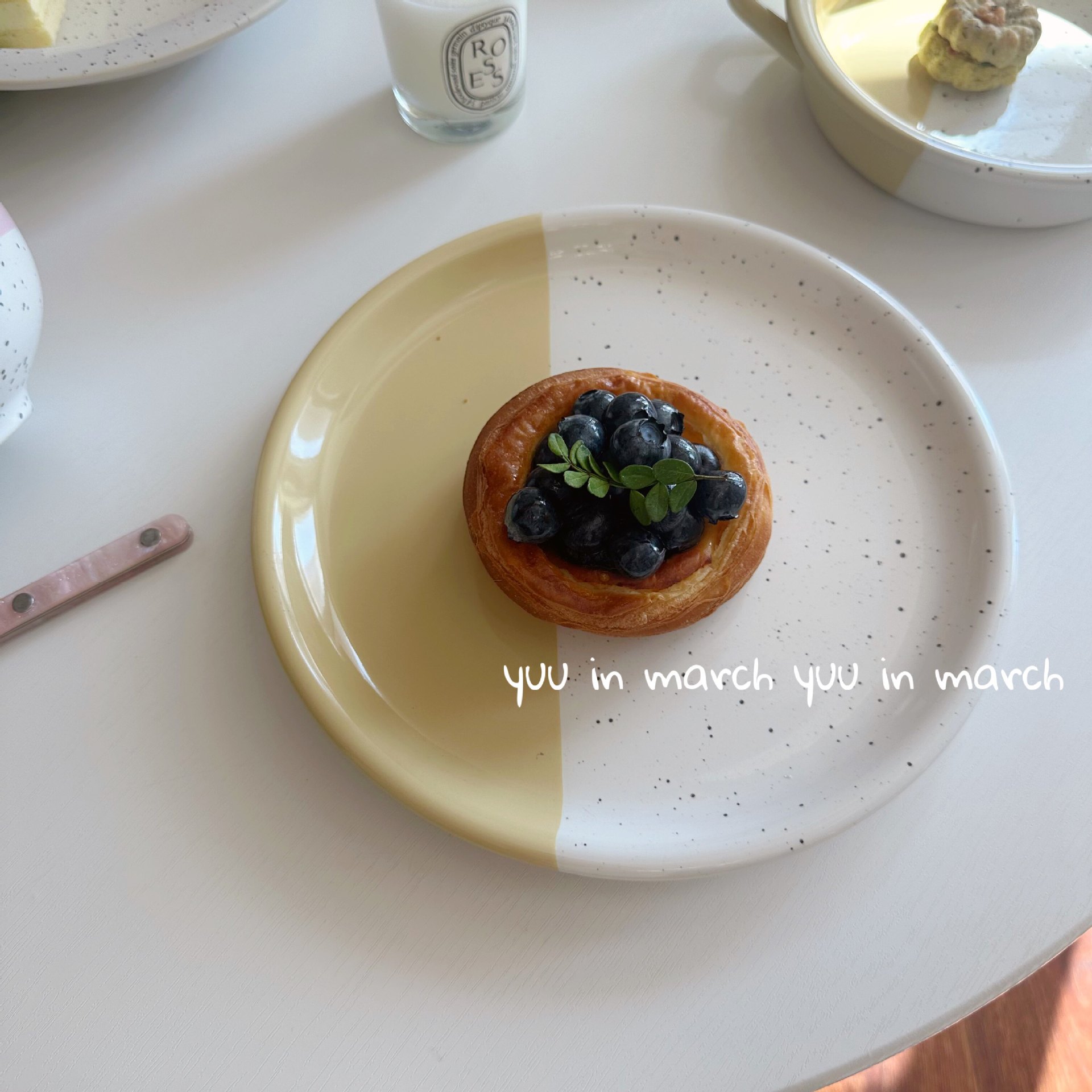 커스터드 스플래시 잉크 디너 플레이트 9inch