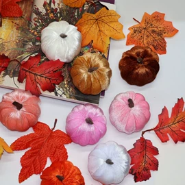 树脂工艺品;其他泡沫塑料;场地布置道具