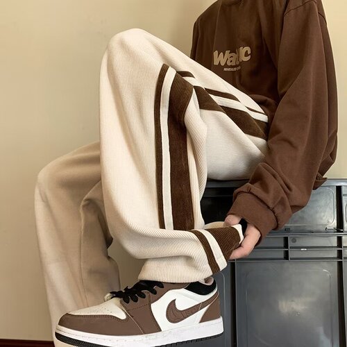 American corduroy pants for men in spring and autumn, hanging loose straight pants for men in wide leg casual pants for men in winter