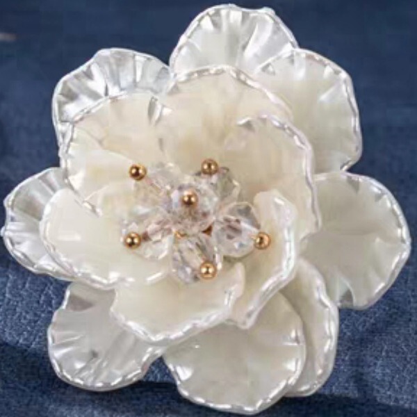 Double-layered flowers, hand-sewn flowers, peony and camellia, S007 hand-sewn flowers, ABS imitation pearl petals Double-layered flowers, hand-sewn flowers, peony and camellia, S007 hand-sewn flowers, ABS imitation pearl petals