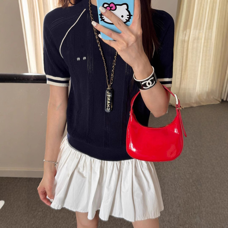 Mm Navy Blue Patchwork Color-Block Wool Crew Neck T-Shirt for Women with Embroidered Jacquard Letter Logo Raglan Knit Top Mm Navy Blue Patchwork Color-Block Wool Crew Neck T-Shirt for Women with Embroidered Jacquard Letter Logo Raglan Knit Top
