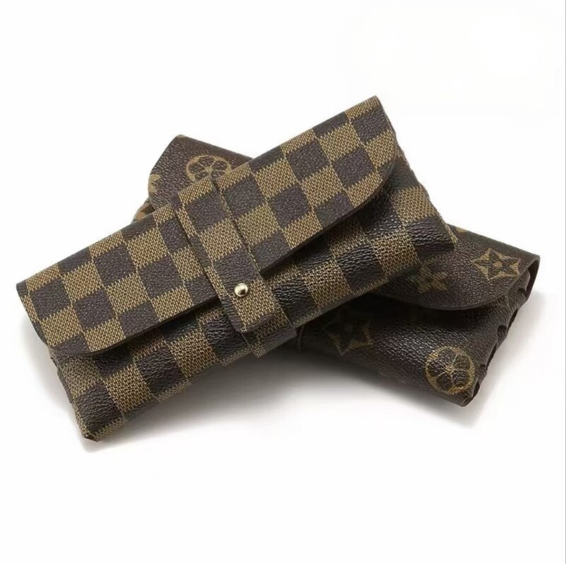 Glasses Case Black Leather Glasses Case PVC Nail Soft Bag Sunglasses Case Sunglasses Case Printable LOGO Batch