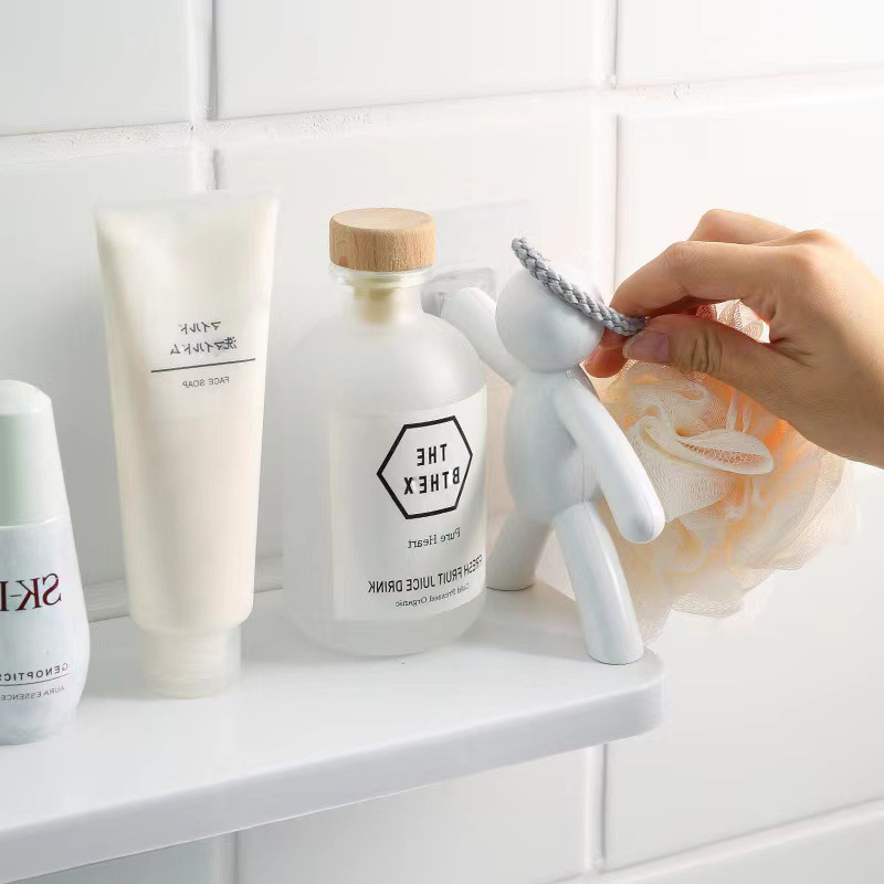 Nuevo estilo japonés pequeño estante de almacenamiento cocina y baño estante de almacenamiento Punch-libre en forma de pared estante de almacenamiento al por mayor