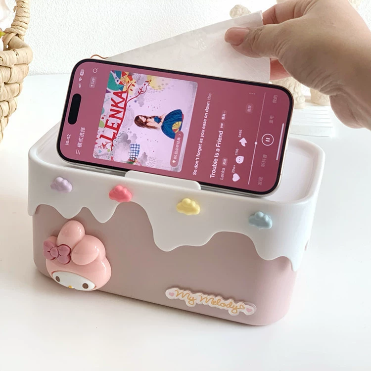 Wipes, cute towel, phone holder