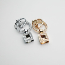 DIY方形珍珠镶钻钥匙扣配件创意手链包包金属挂饰五金批发轻奢风