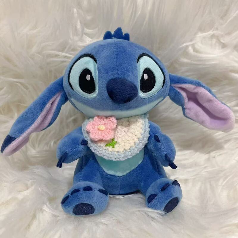 かわいいスティッチのストラップの頭カバーの子供服は、バッグのストラップのアクセサリーを着て、熊料理鼠の誕生日豚を自嘲します。|undefined