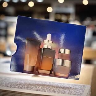 ���A����������Ȼ�ļ�����˪��������˪�aˮ�����؝��̝���Һ���b