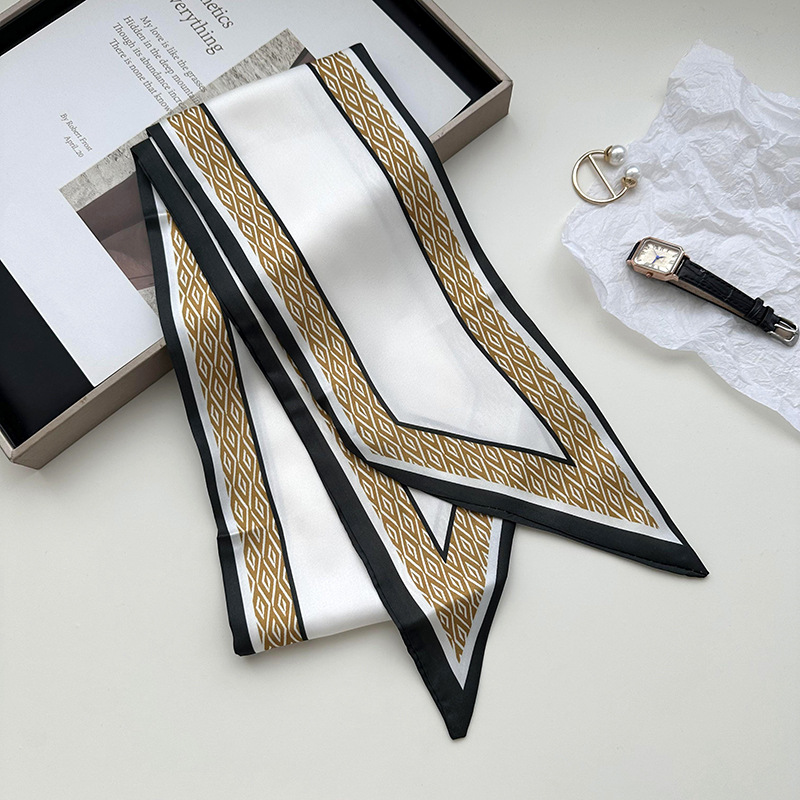 Marco de retorno de diamante con borde verde oscuro