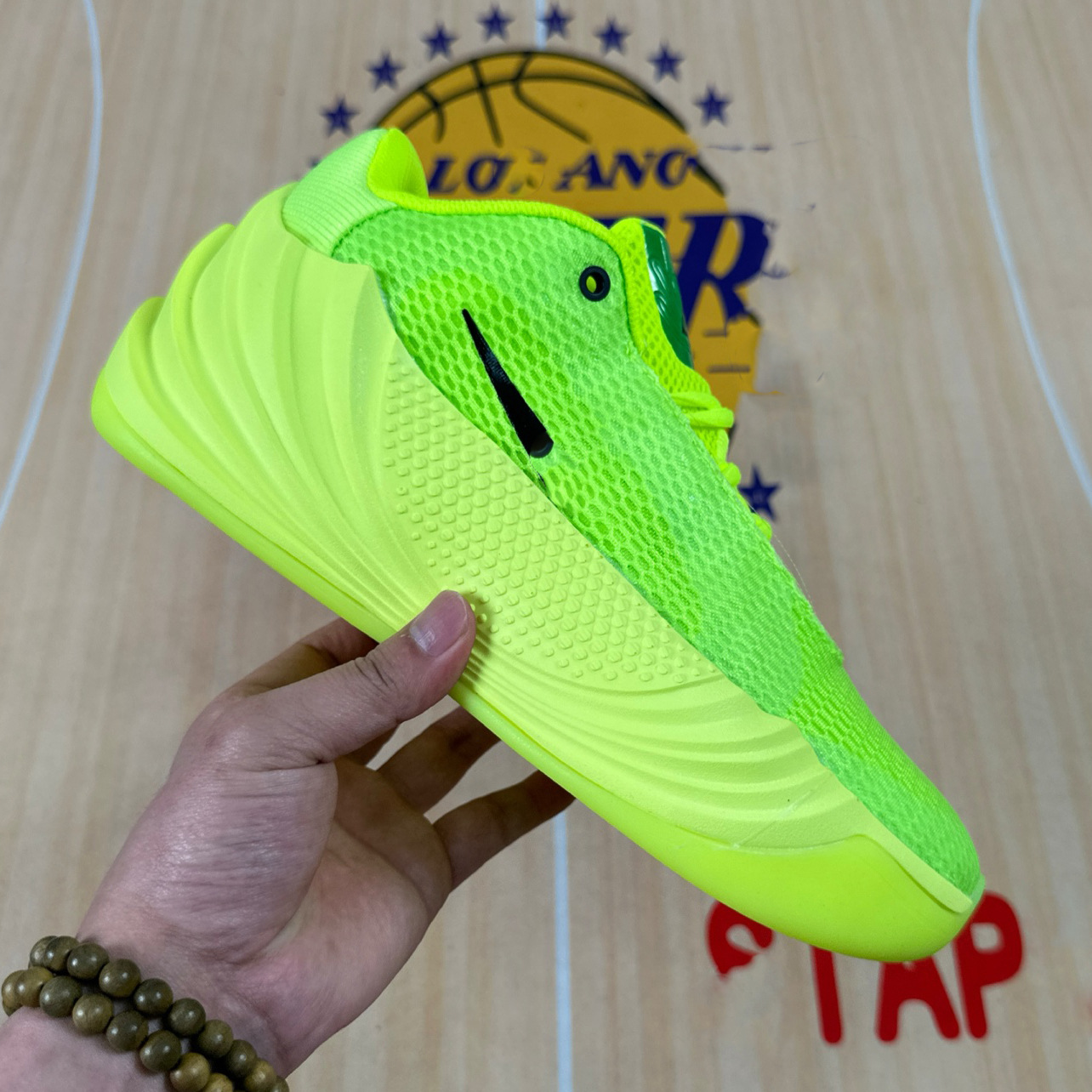 Zapatillas de Baloncesto para Hombre Freak 8 de Piel y Caucho Antideslizantes y Amortiguadoras