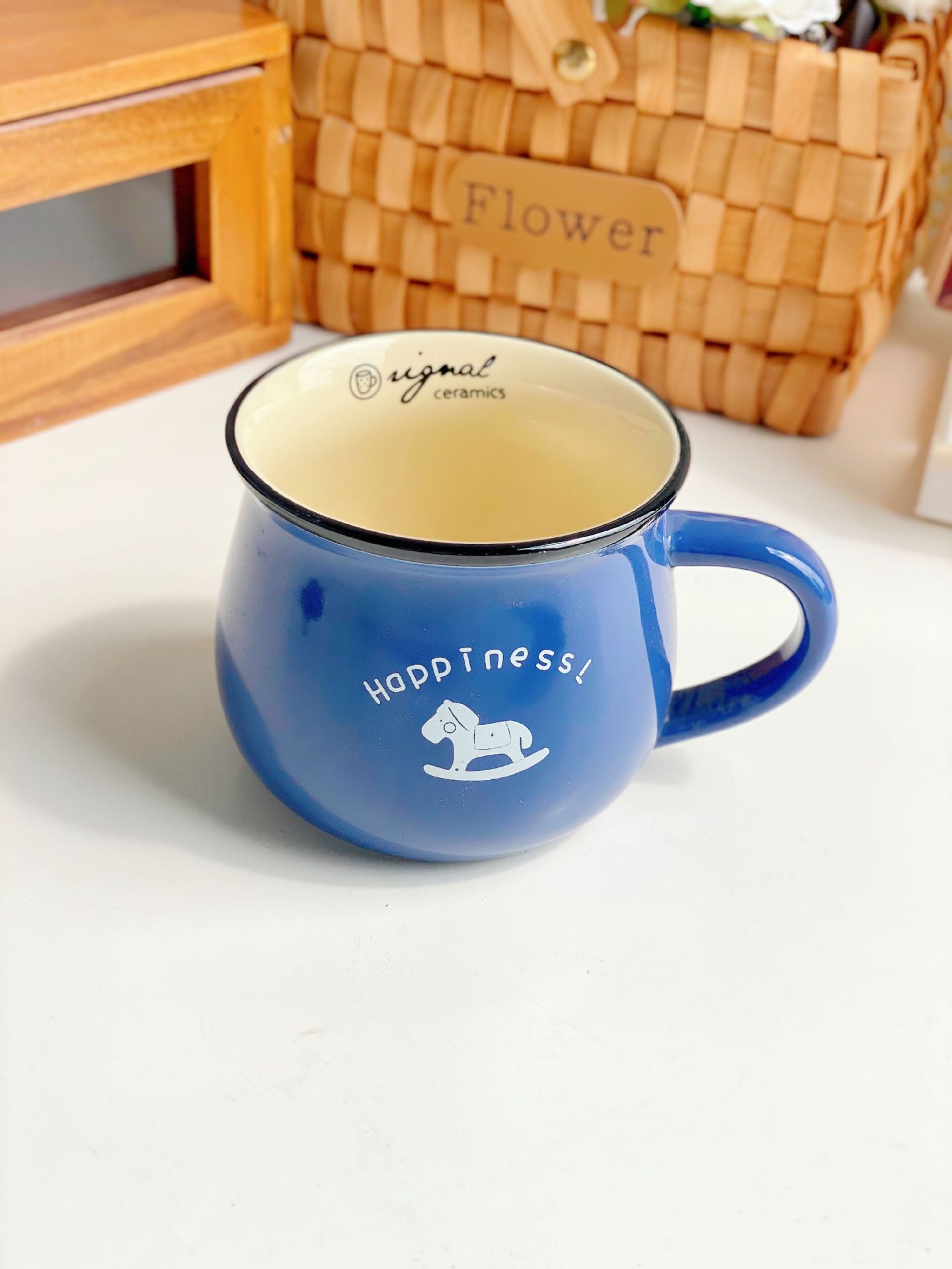 Cada 5 Yuan taza de cerámica taza de liquidación cantidad de stock no es mucho taza de café taza de agua taza de dibujos animados taza de desayuno