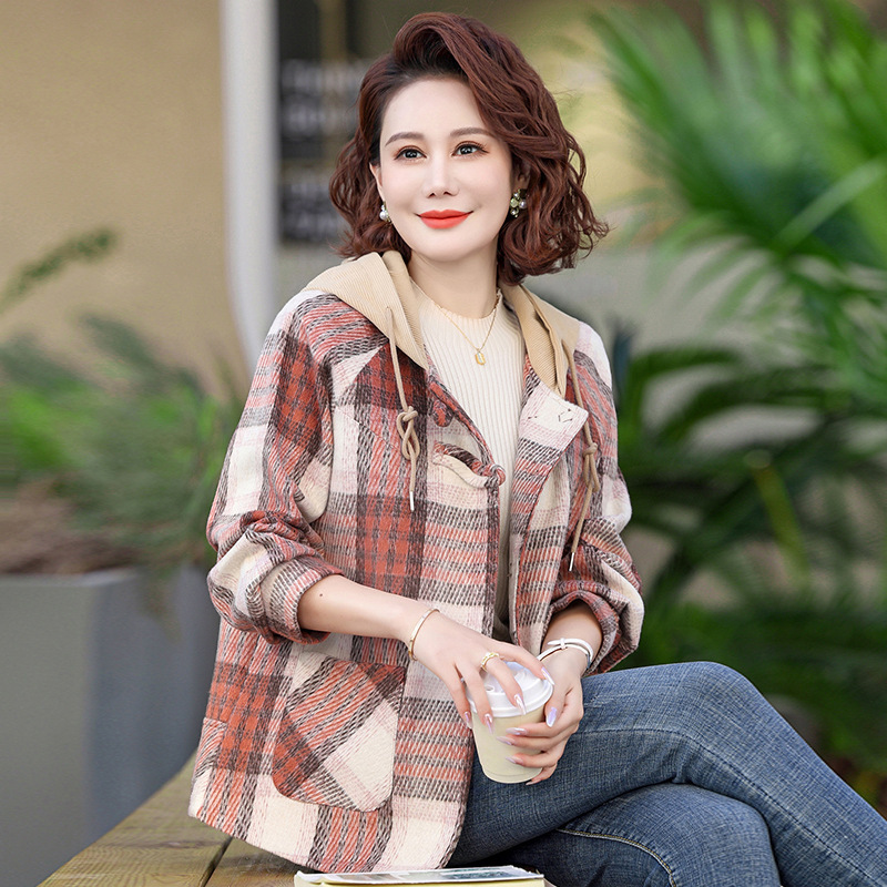 中年妈妈秋装格子毛呢外套短款夹克2025新款中老年女装春秋上衣服|undefined