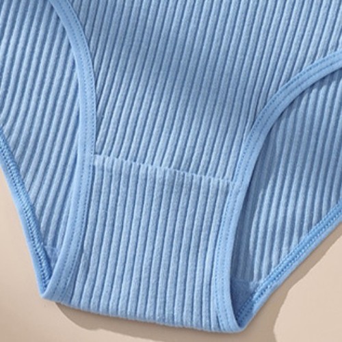 Sexy ribbed underwear for women, European and American women's underwear, sports pure cotton low-rise women's triangle shorts