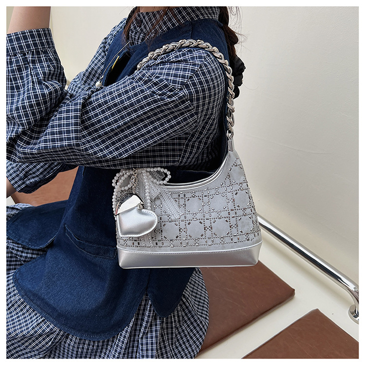 Trendy and stylish underarm bag for women 2025 summer new versatile and fashionable single-shoulder bag, chain denim crossbody bag undefined